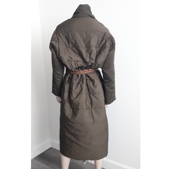 Cyrille Gassiline | Oversized Quilted Blanket-style Puffer Wrap Coat - Picture 5 of 16